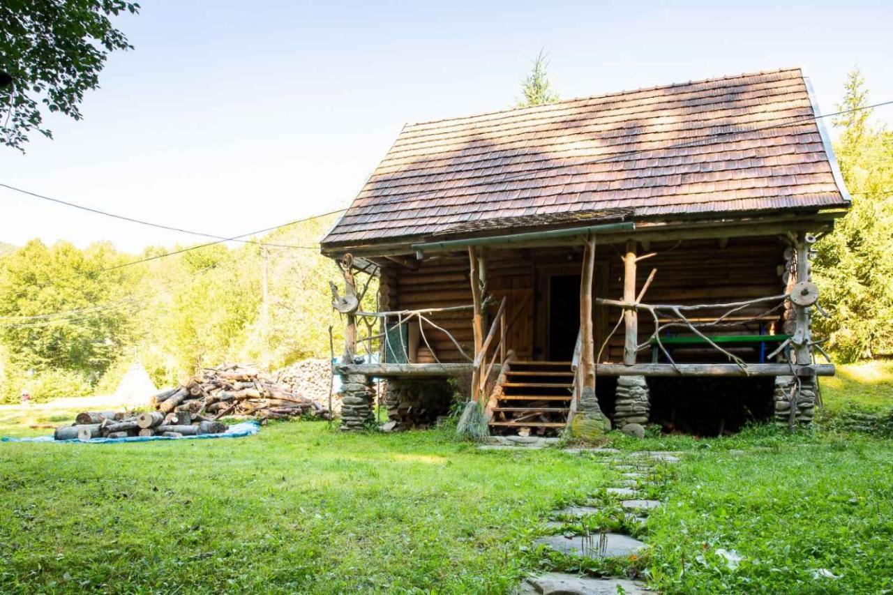Хатина Біля Потока Villa Lumshory Luaran gambar